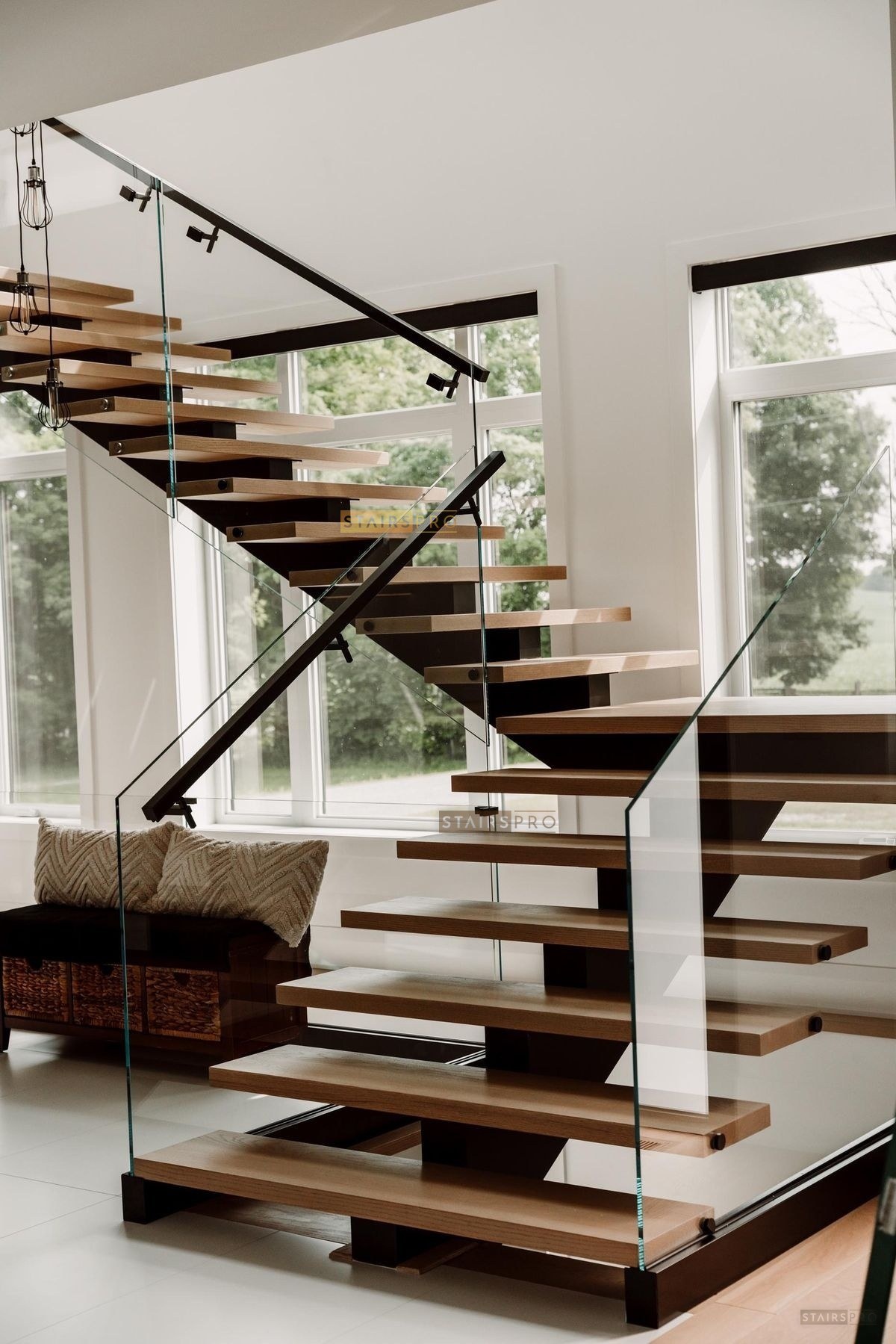 Installed mono stringer staircase in a private home Installed mono stringer staircase in a private home
